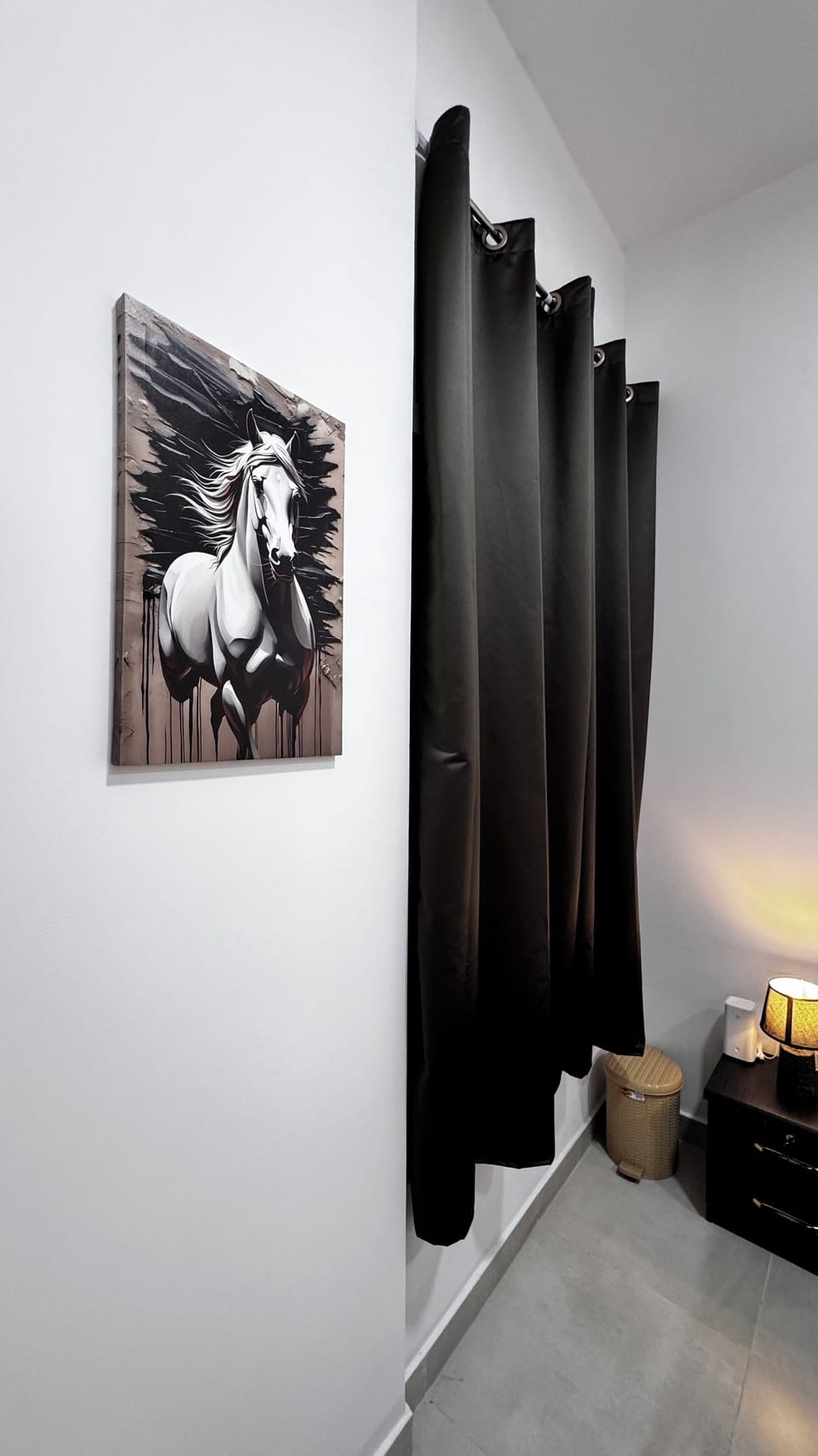 Bind Curtains