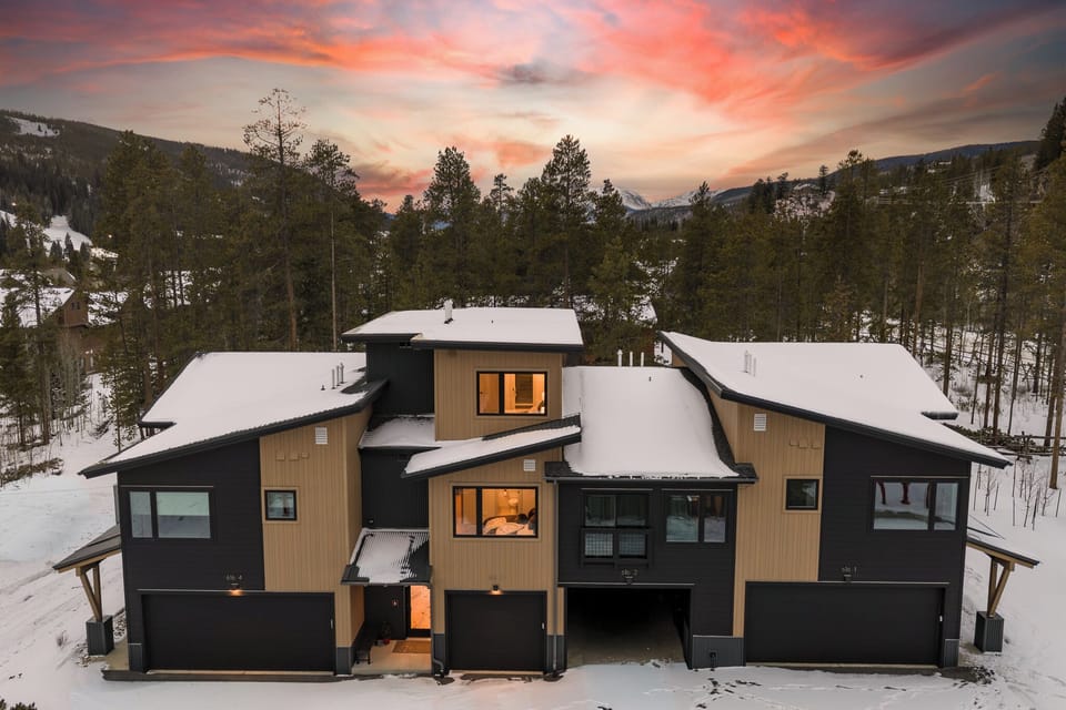 Make this highly customized 3 story unit your home base for the next adventure!