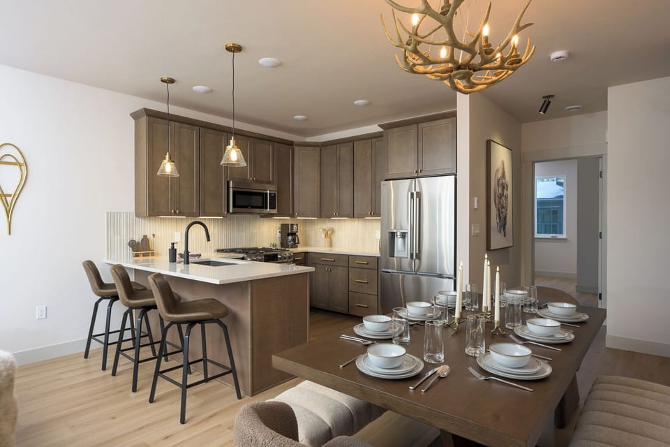 Great kitchen space for creating your next meal and discussing the days agenda 