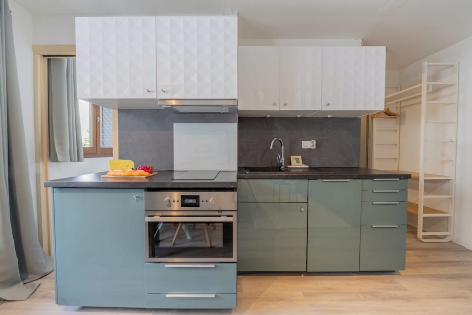 Kitchenette
