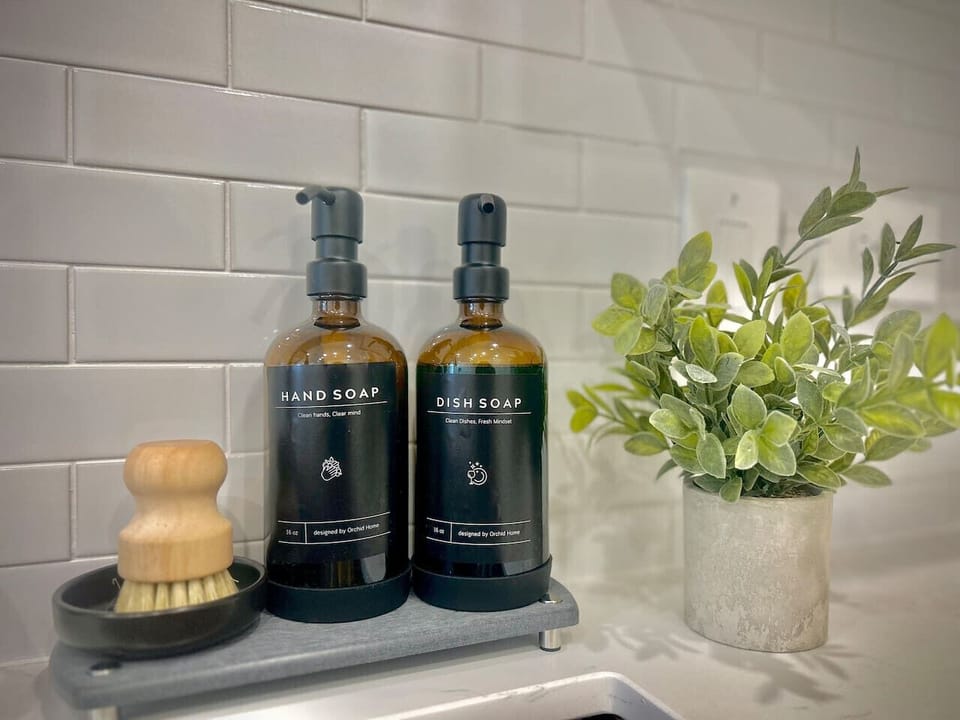 Bathroom amenities