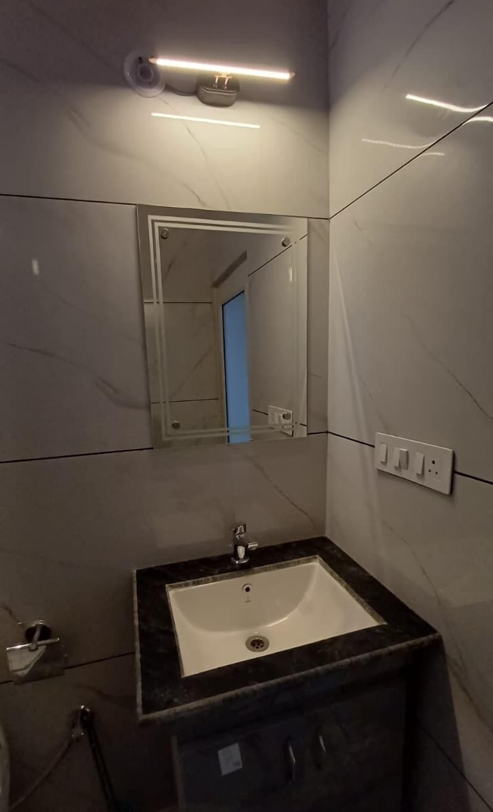 Standard Room | Bathroom