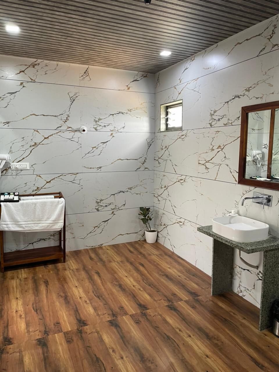 Free toiletries, hair dryer (on request), towels, soap