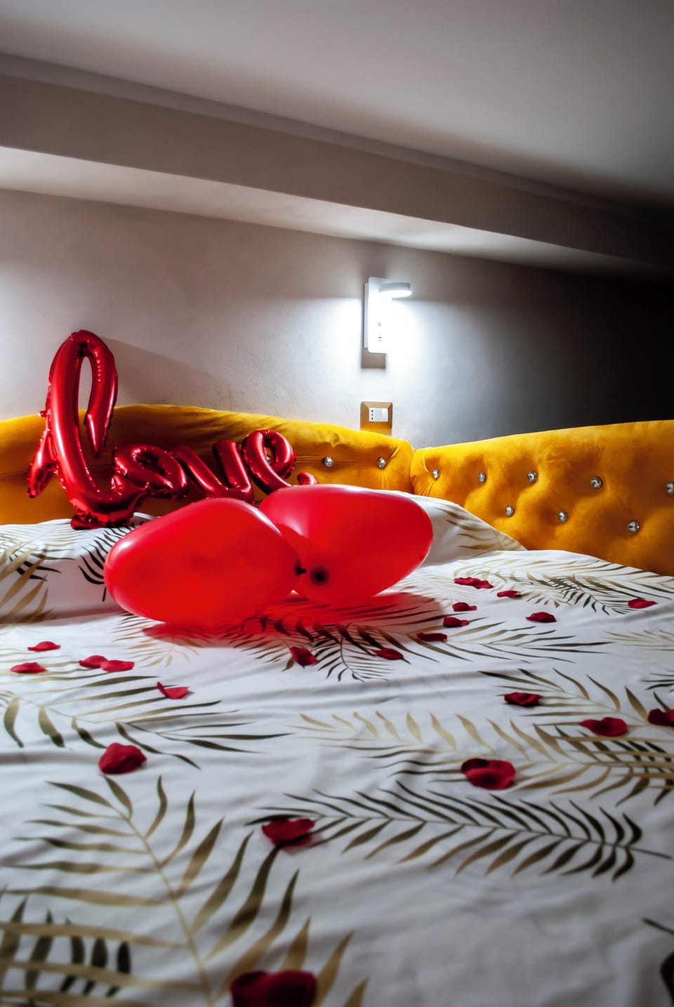 Luxury Double Room | Free WiFi