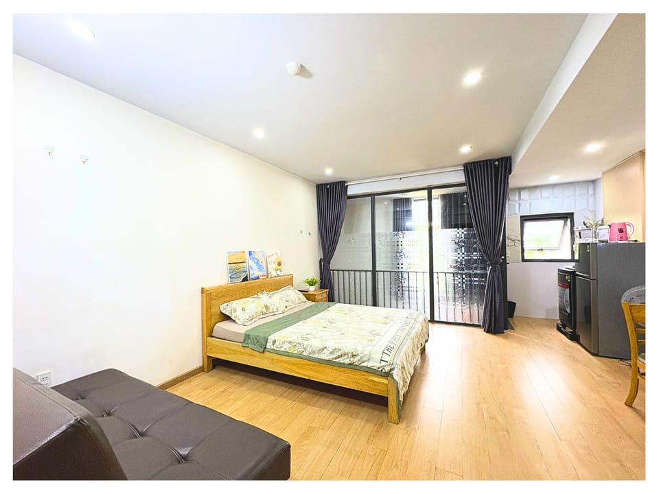 Business Studio | Premium bedding, WiFi (free), bed sheets