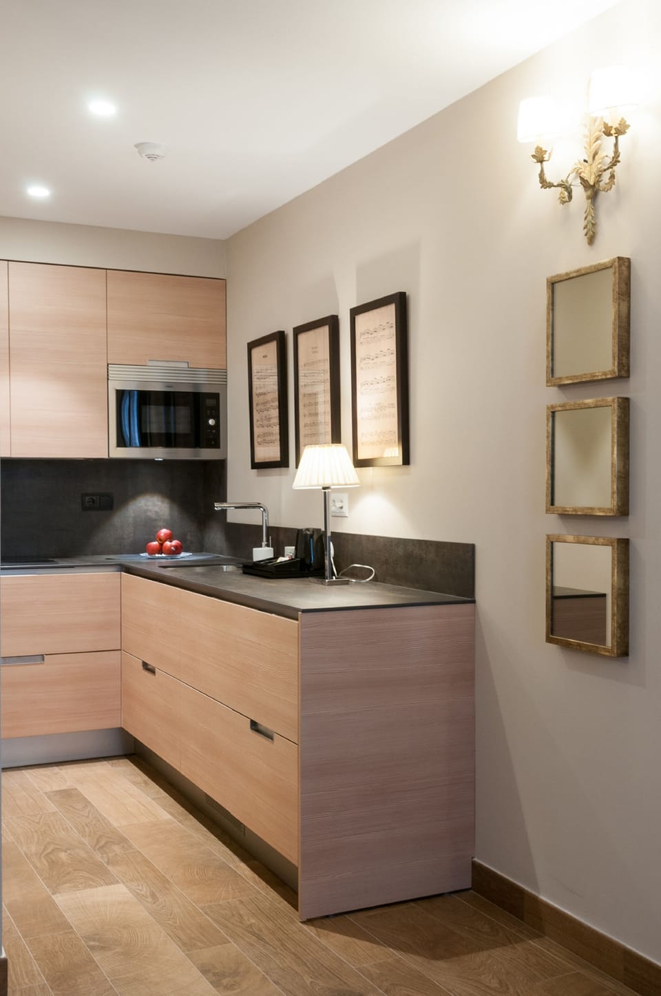 Private kitchenette