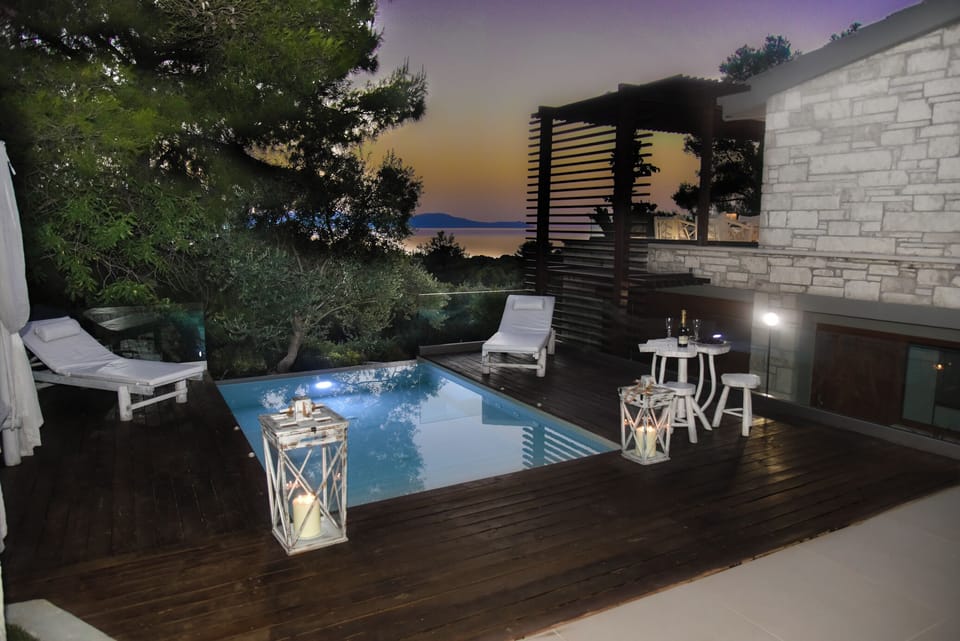 Sundeck