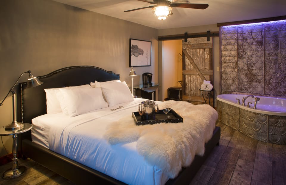 Premium bedding, desk, laptop workspace, free WiFi