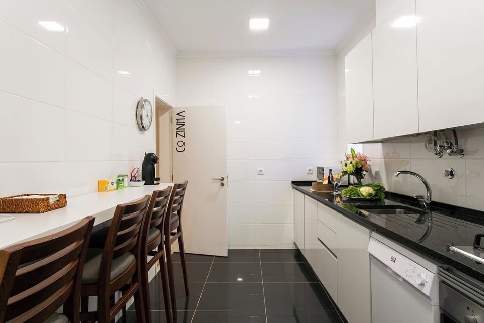 Spacious fully equipped kitchen
