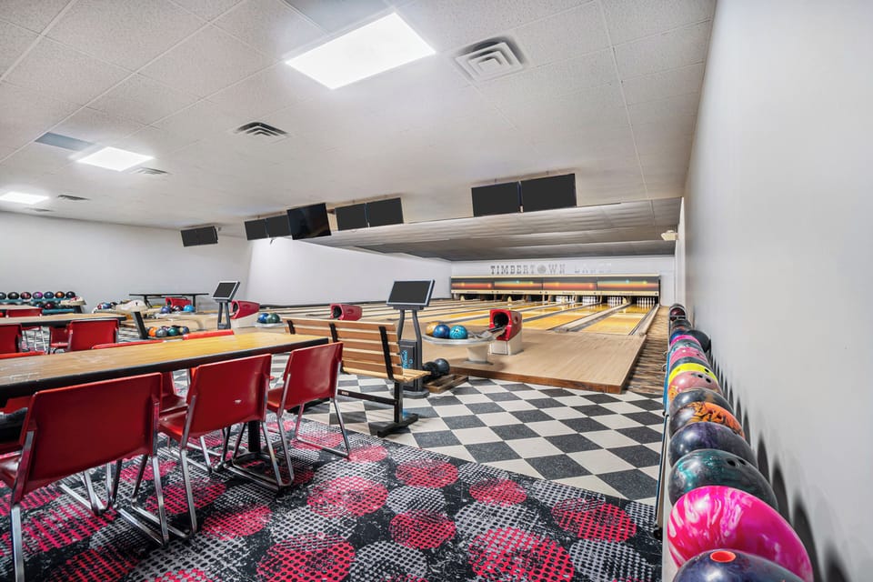 Bowling Alley | 4 Bowling Lanes | Pool Table | Dart Board