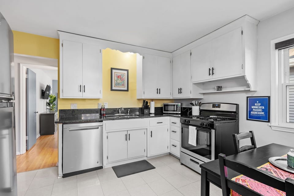 House (4 Bedrooms) | Property amenity