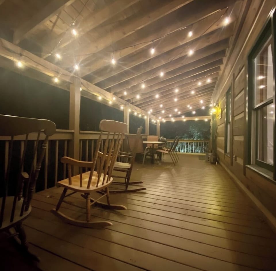 Covered porch