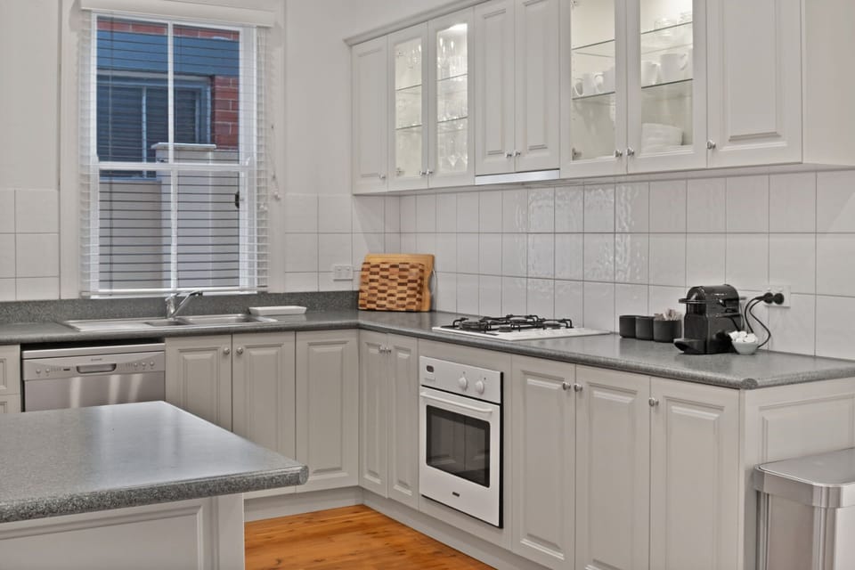 Kitchen + Nespresso Coffee Machine + Breakfast Bar with Stools
