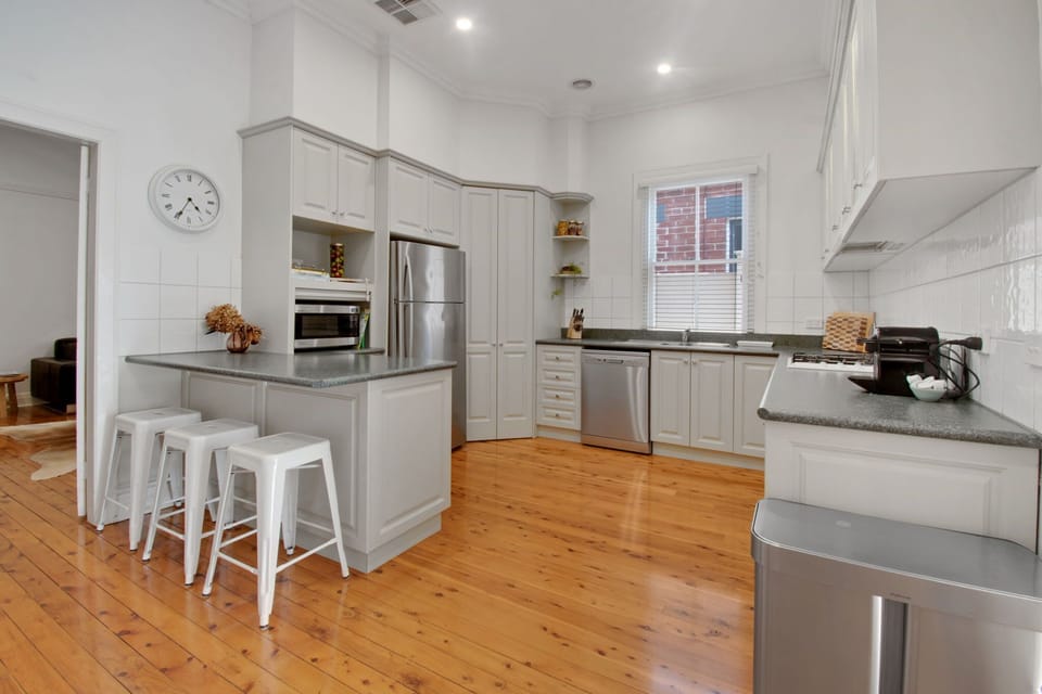 Kitchen + Nespresso Coffee Machine + Breakfast Bar with Stools