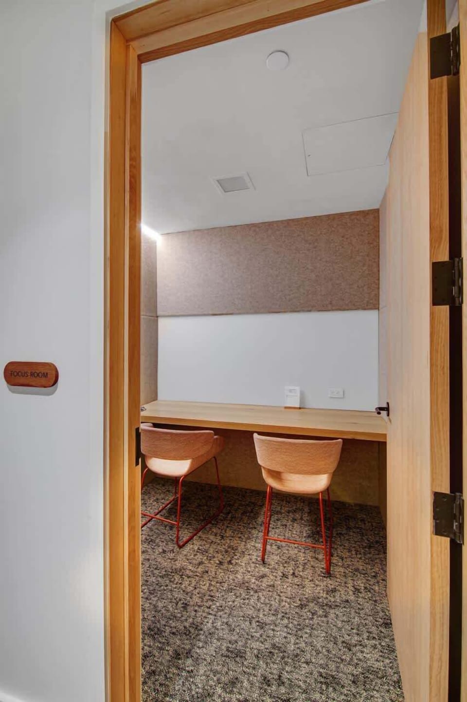 Focus Room - building amenities 
