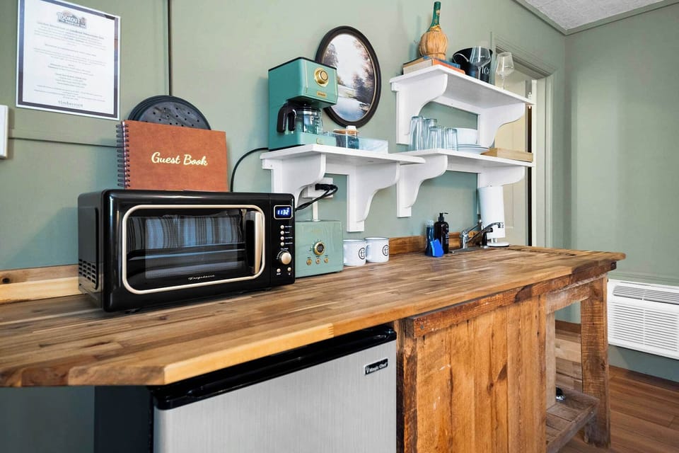 Laurel Falls Suite | Lookout Mountain Inn
