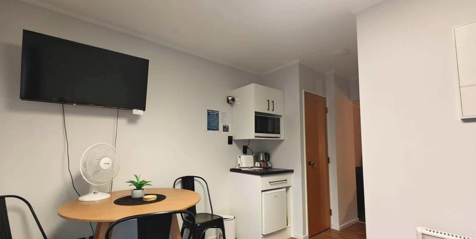 Comfort Studio | Free WiFi, bed sheets