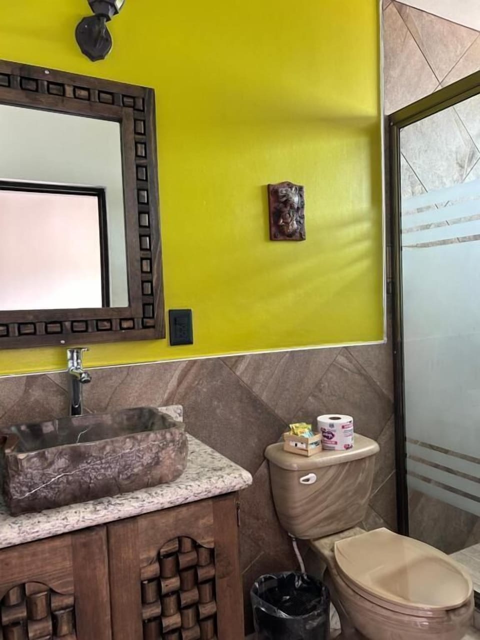 Family Room, 2 Queen Beds | Bathroom | Shower, rainfall showerhead, towels, soap