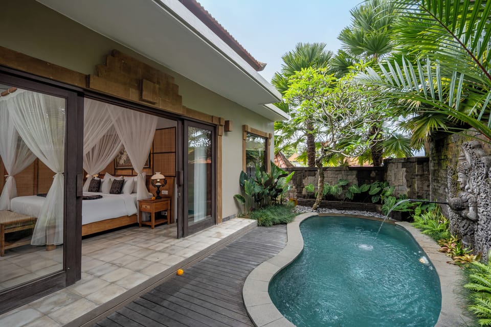 Private pool