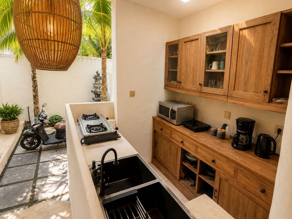 Villa, 1 Bedroom, Private Pool, Pool View | Shared kitchen | Mini-fridge, microwave, stovetop, electric kettle