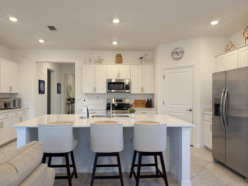 3BR Wellen Park Pool Home w/ Hot Tub (6083)