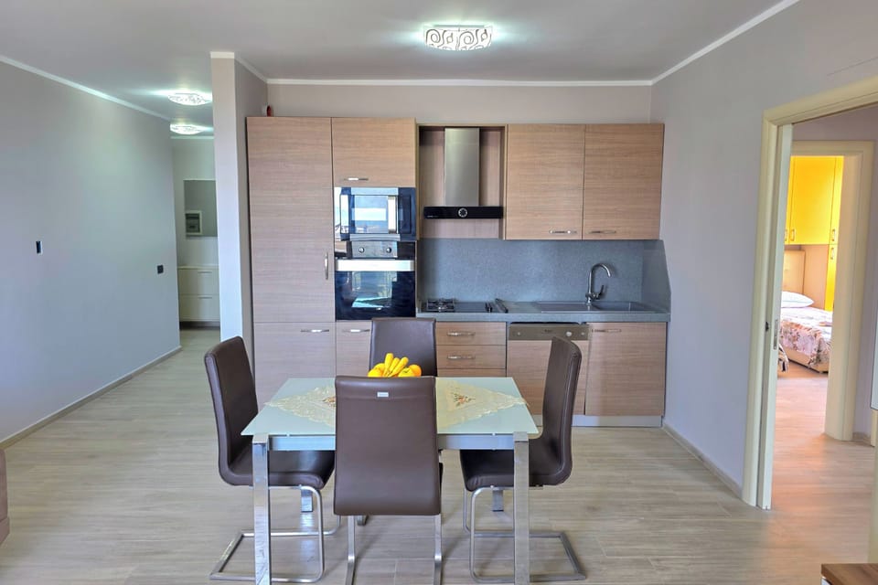 Kitchen and dining area