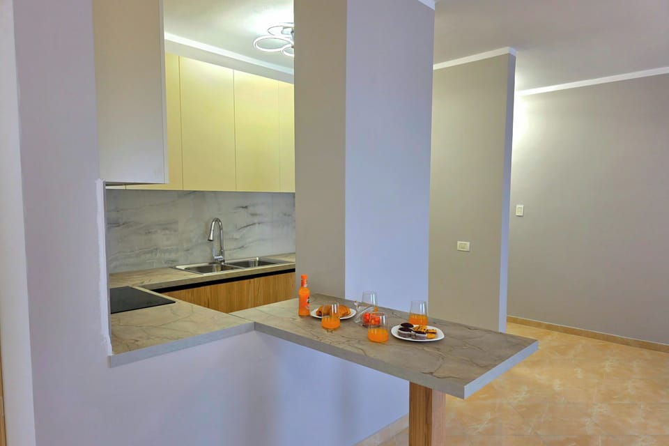 Kitchen and dining area