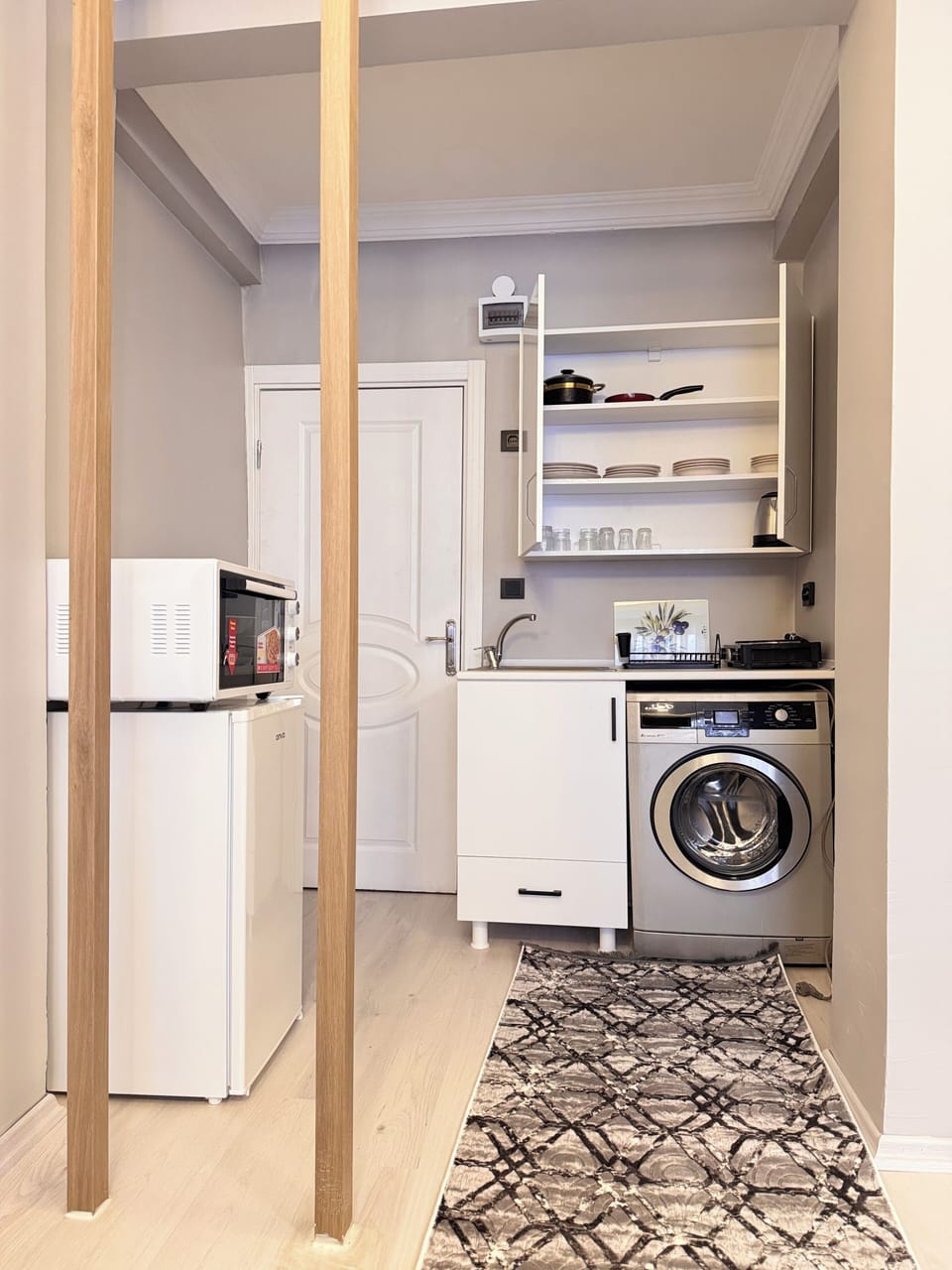 Private kitchenette
