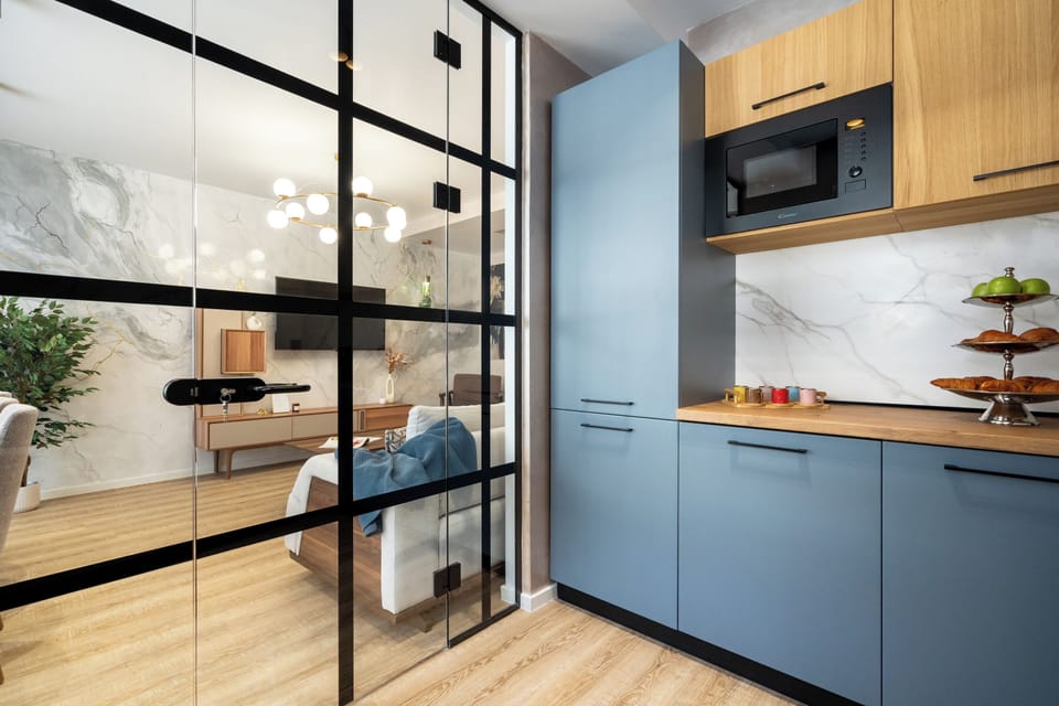 Luxury Apartment | Blackout drapes, soundproofing, free WiFi