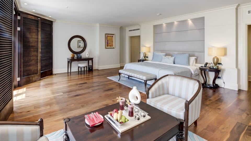 Room, Partial Sea View | Free minibar, free WiFi, bed sheets
