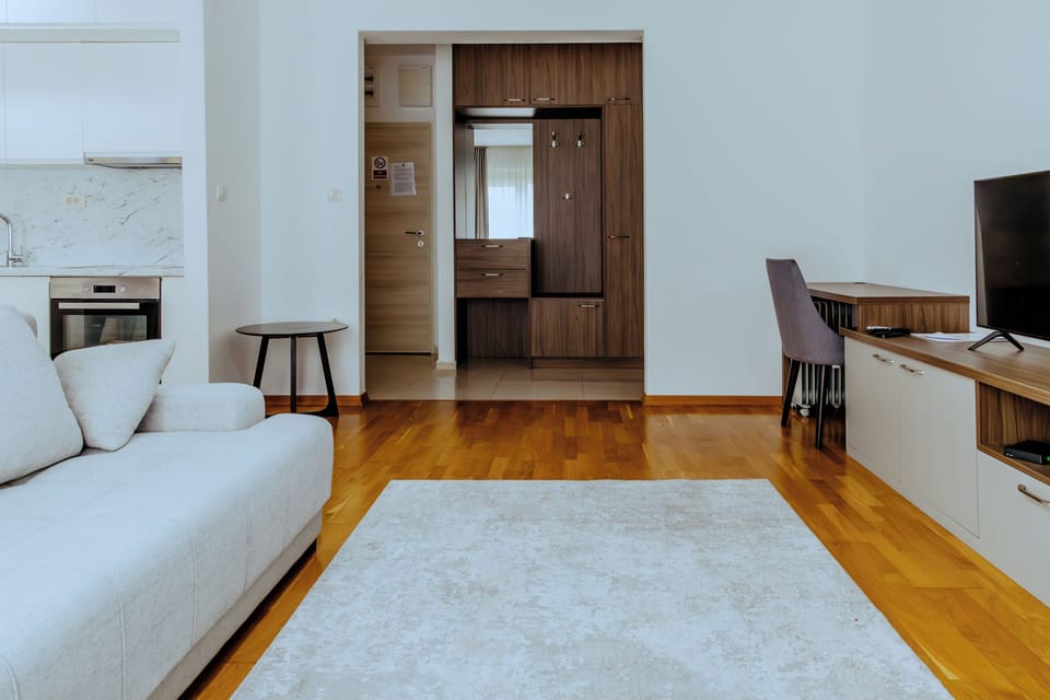 Comfort Apartment, Balcony, Mountain View | Iron/ironing board, free WiFi