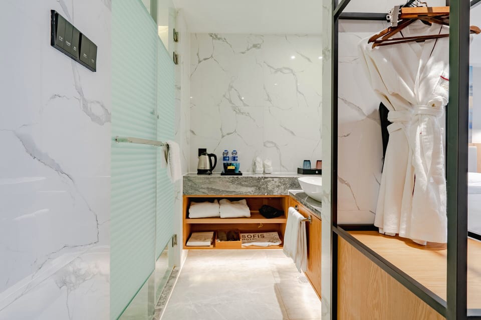 Superior Single Room | WiFi (free)