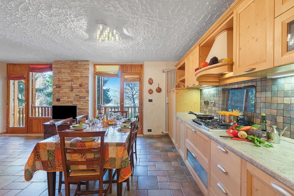 Standard Apartment, 2 Bedrooms, 2 Bathrooms (Appartamento I 2 Pini for 6 with) | Private kitchen