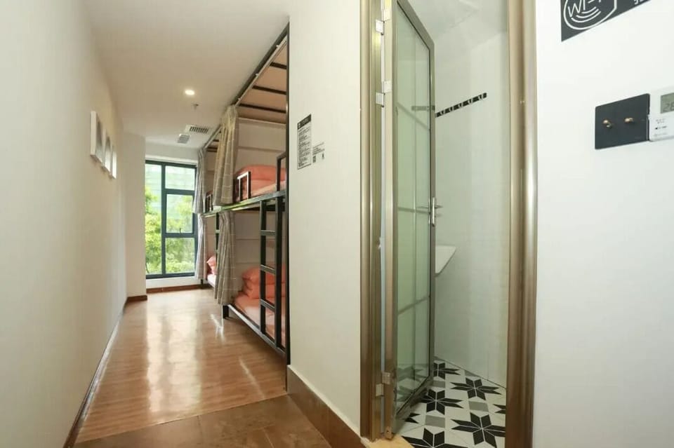 Female Dorm, 1 bed in 4 bedroom | In-room safe, blackout drapes, free WiFi