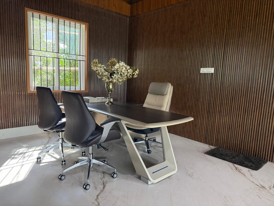 Luxury Double Room | Desk, laptop workspace, WiFi (free)