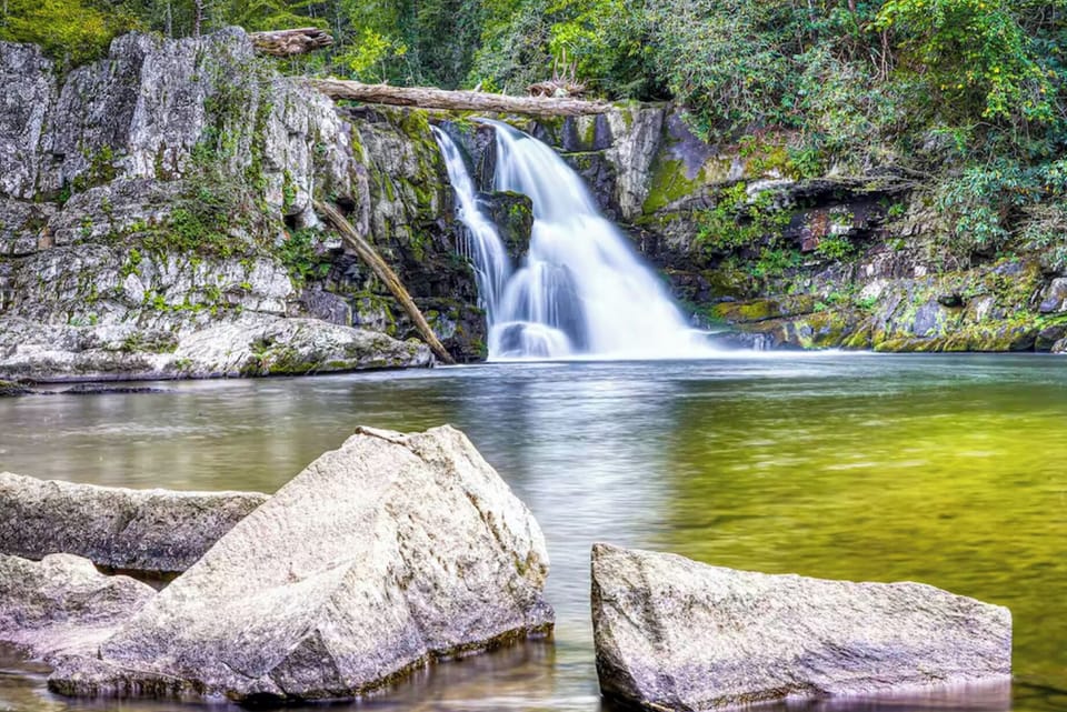 The area offers some beautiful waterfalls