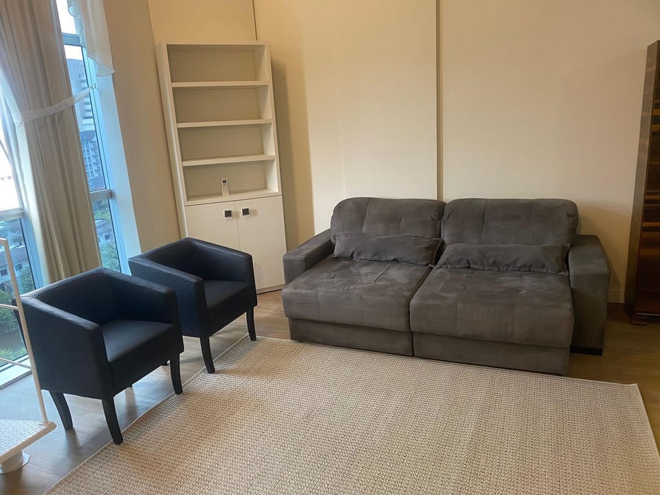Basic Apartment | Living area