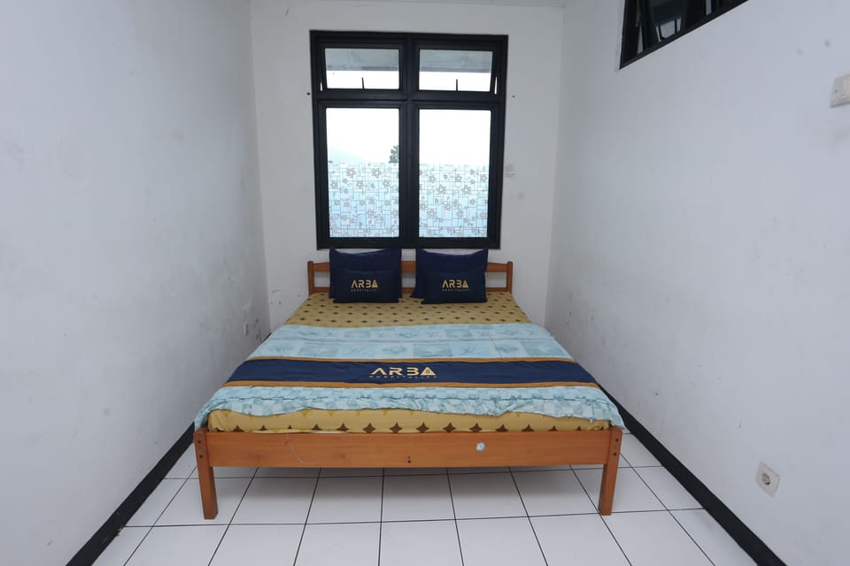Deluxe Double Room | Free WiFi, bed sheets