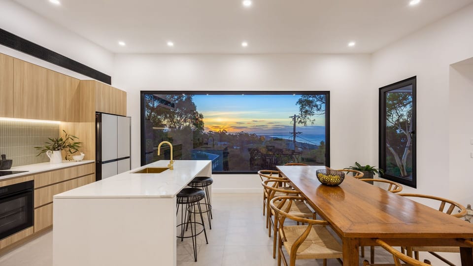 Stunning View over Port Philip Bay from the kitchen and dining area