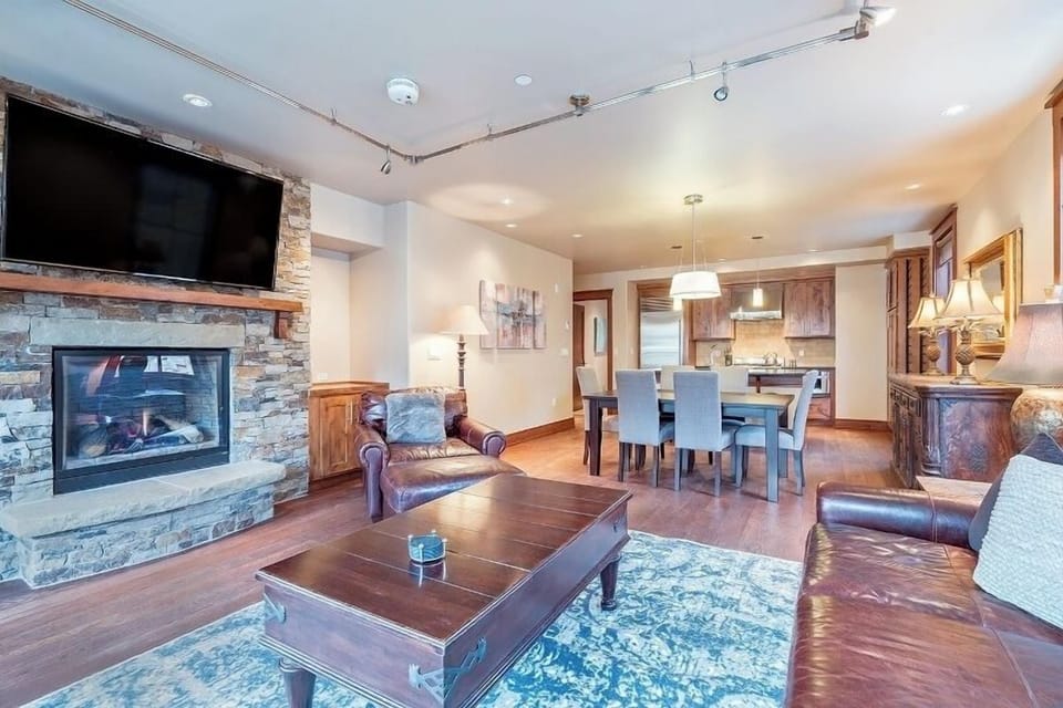 Living Room - Spacious and open concept living space with gas fireplace