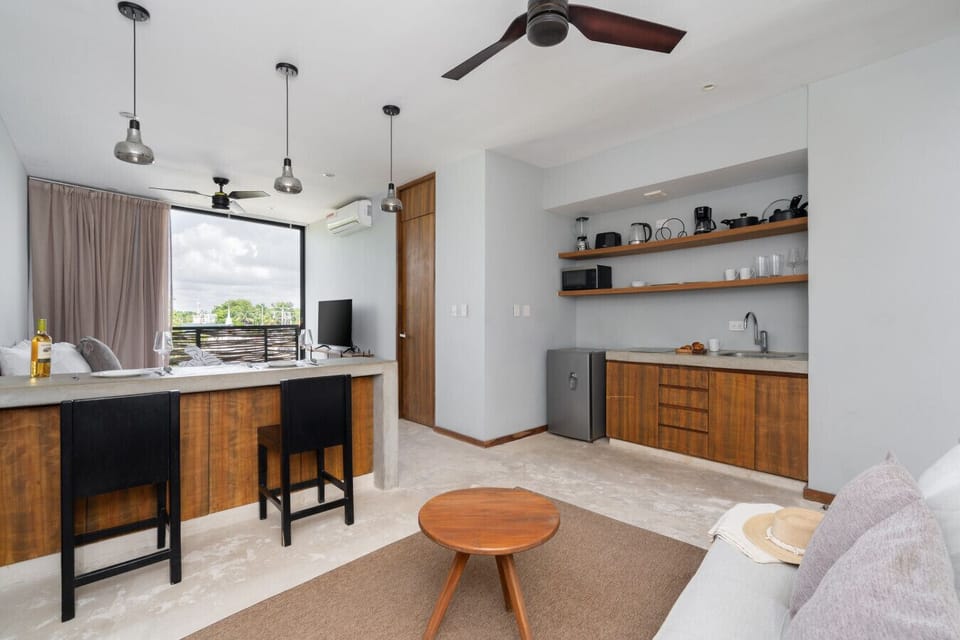 Bright kitchen & dining area with everything you need for a perfect stay.