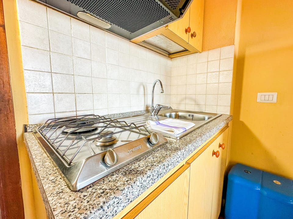 Studio, Sea View | In-room safe, desk, free WiFi
