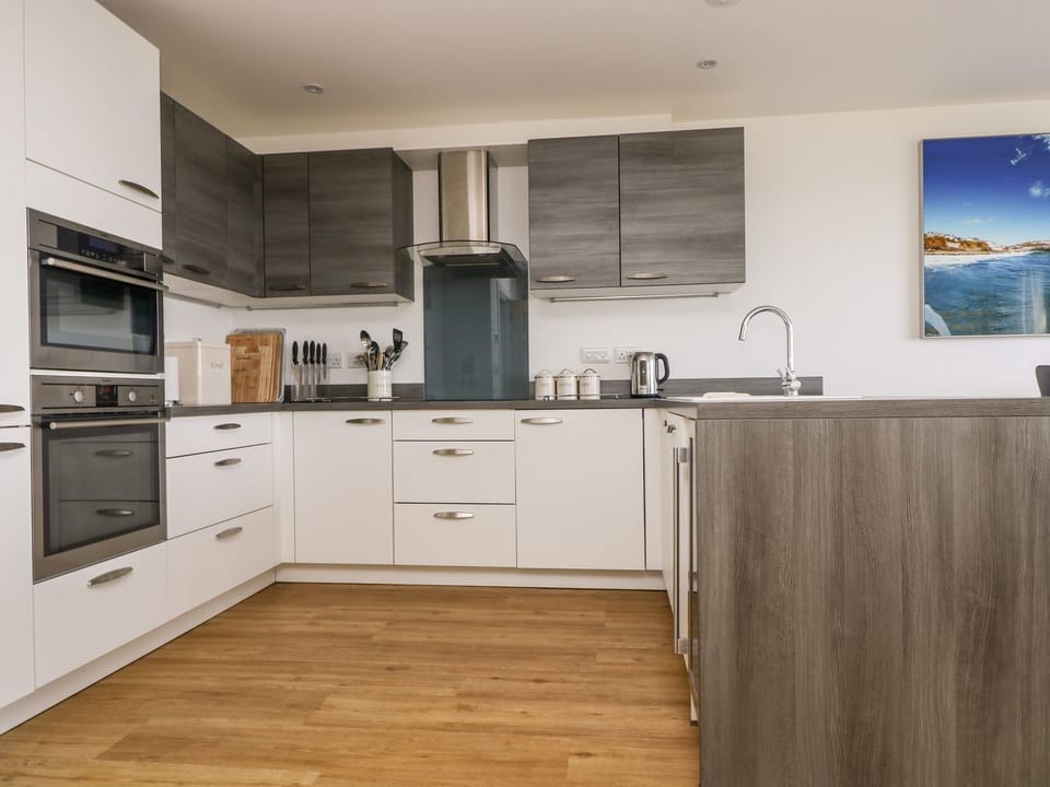 Fridge, microwave, dishwasher, toaster