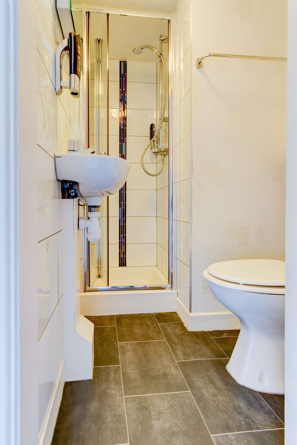 Standard Single Room (Second Floor) | Bathroom | Shower, free toiletries, hair dryer, towels