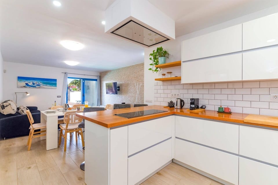 Villa Lemes image