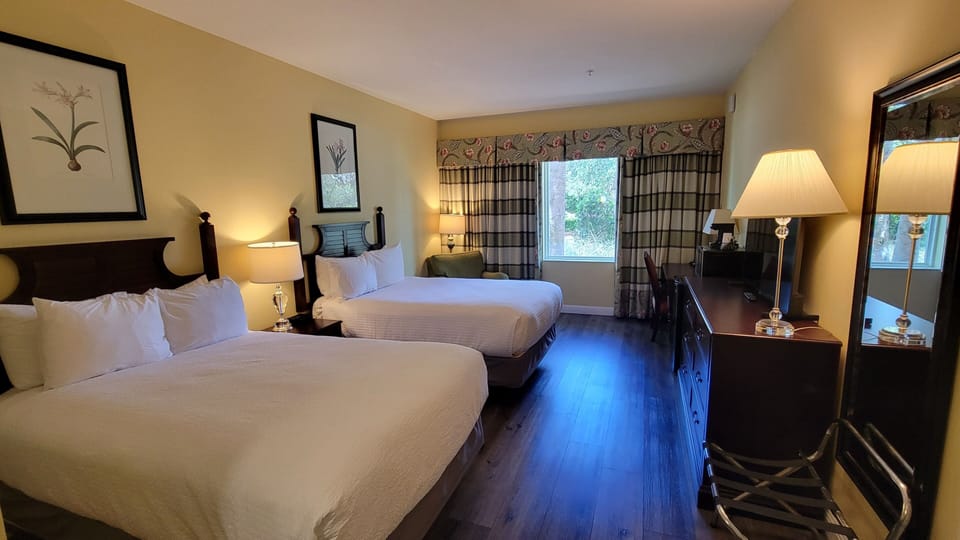 Desk, blackout drapes, iron/ironing board, free WiFi