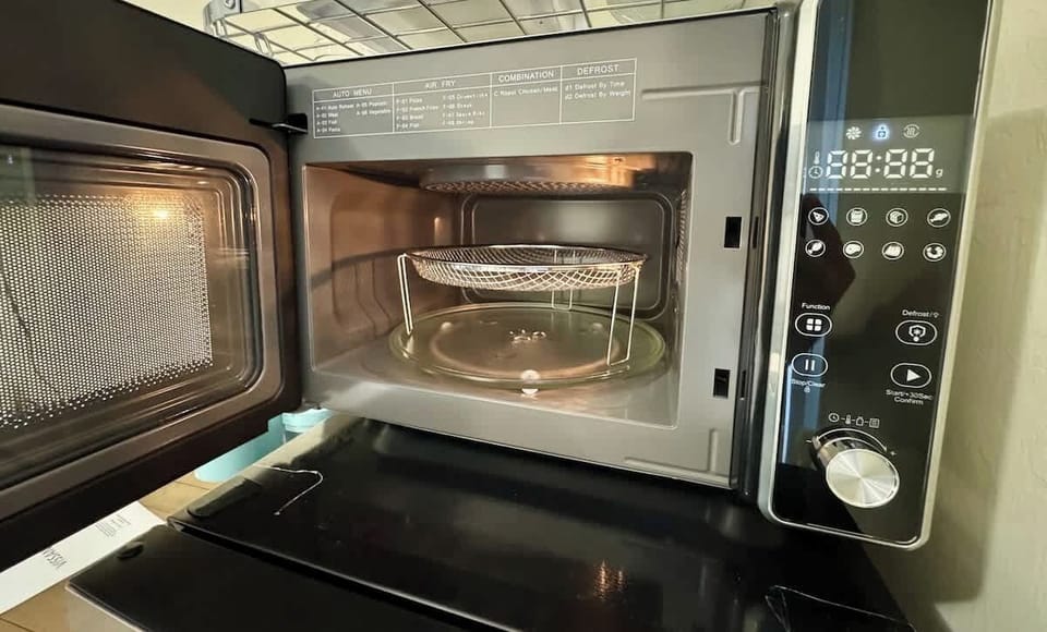 Microwave