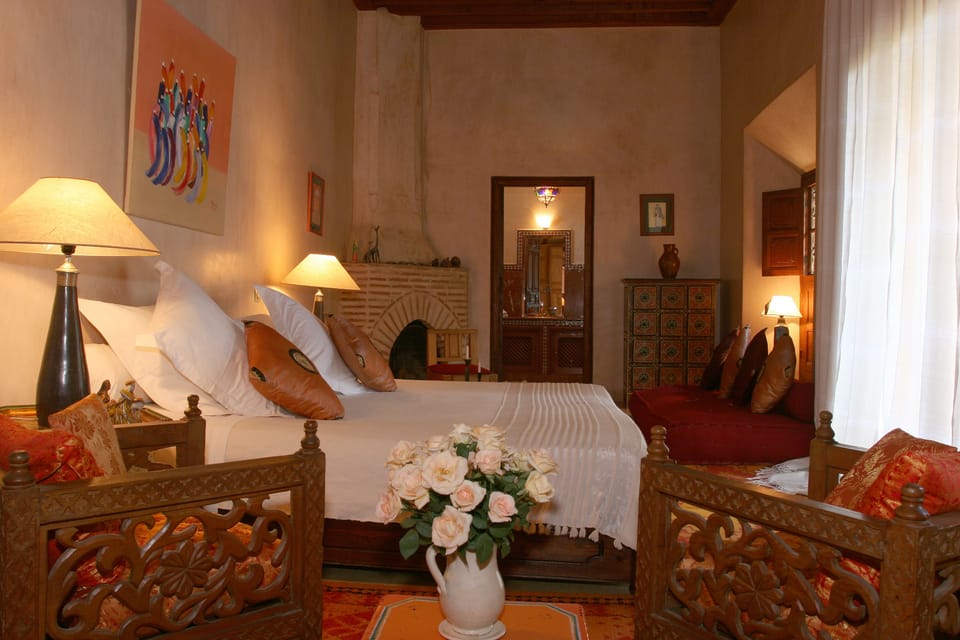 Deluxe Room (Hibiscus) | In-room safe, individually decorated, individually furnished