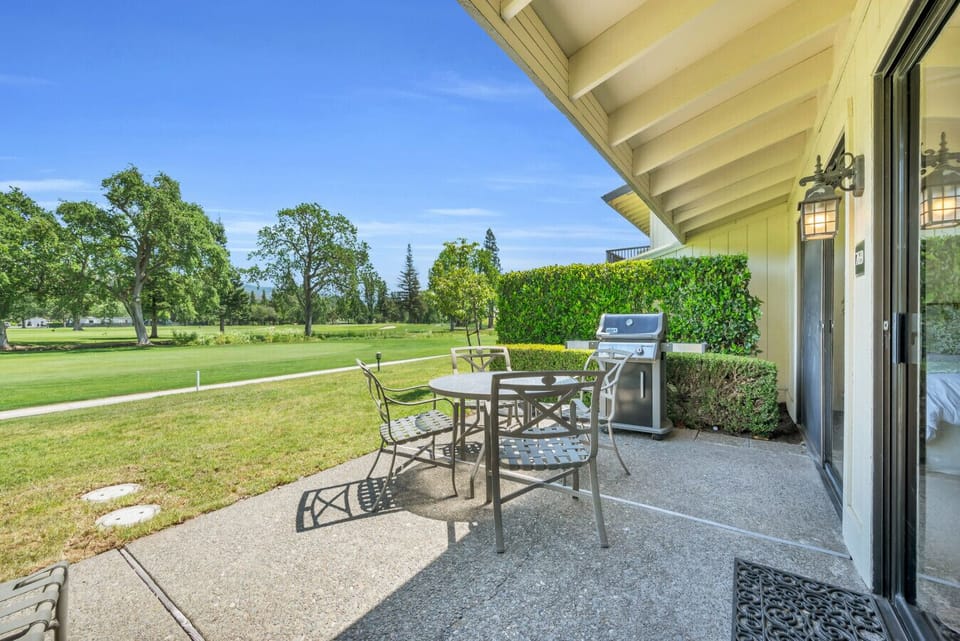 Grill, chill, and soak in the views. This private patio is perfect for lazy lunches or sunset BBQs after a day exploring Napa.