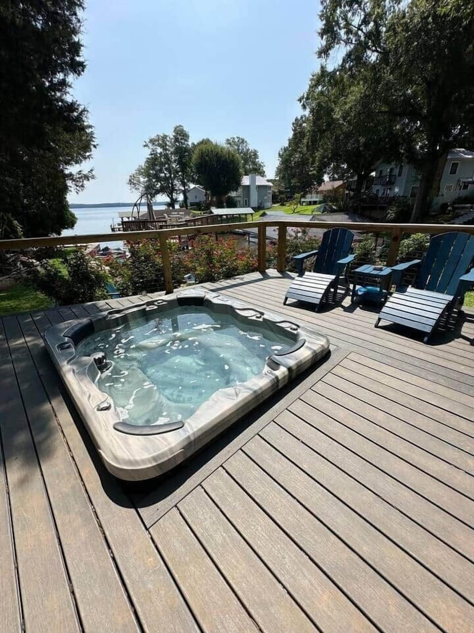 7 person hot tub.